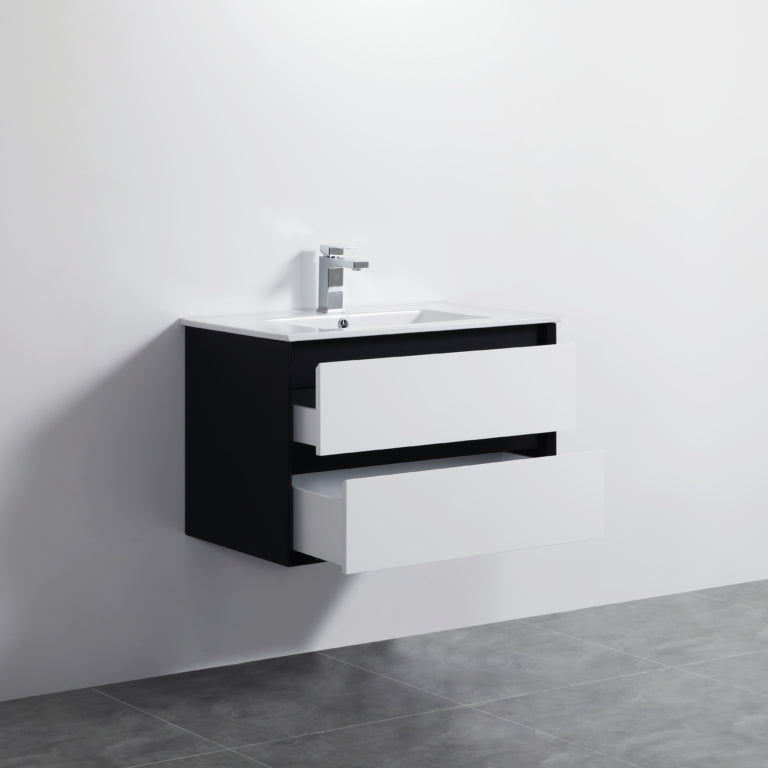 Petra PE750WH