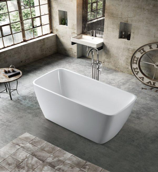 Venice 1500mm Freestanding Gloss White Bathtub - Living and Bathroom