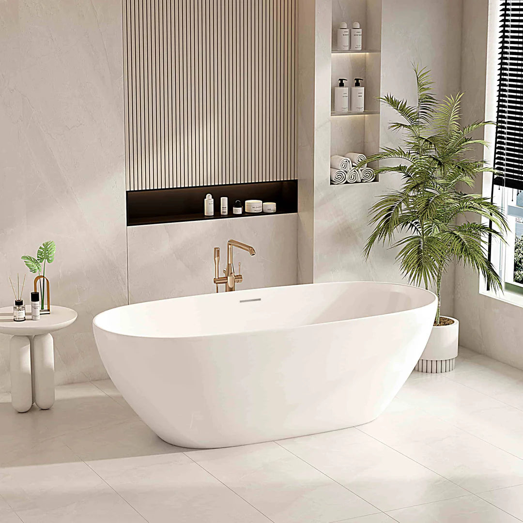 Pilato 1700mm Freestanding Gloss White Bathtub